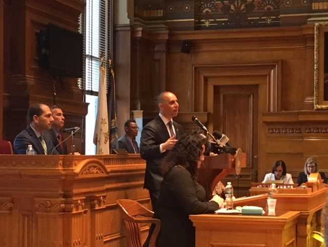 Elorza delivering his budget address at City Hall.