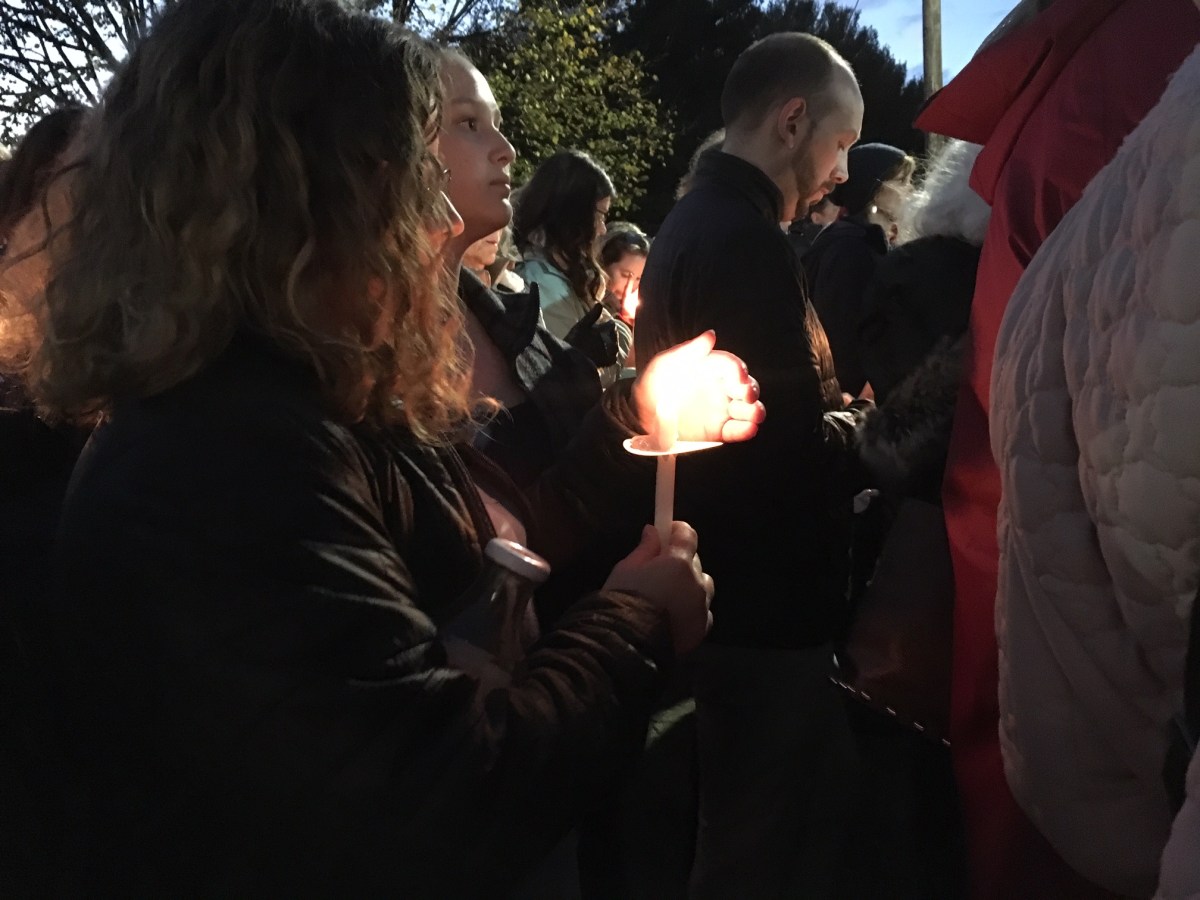 A candlelight vigil outside the Jewish Community Center to mourn the victims of the shooting at a synagogue Pittsburgh, PA