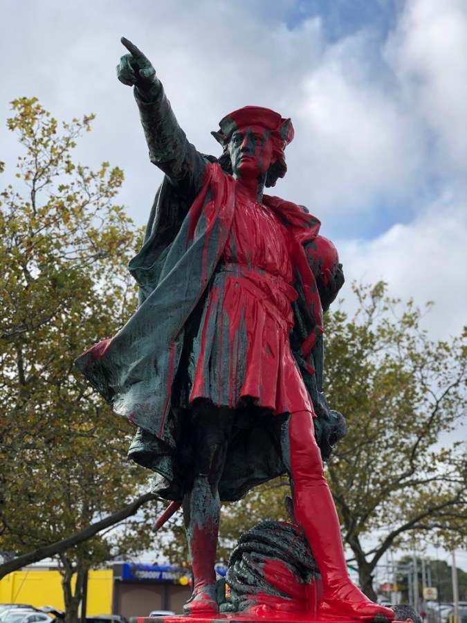 Columbus stature vandalized