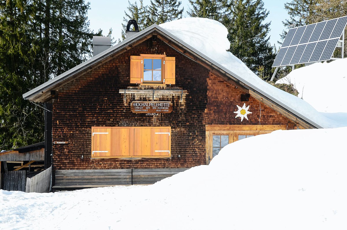 Snow-covered solar roof