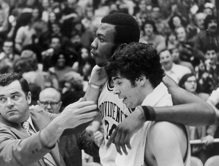 Coach Dave Gavitt motions to Marvin Barnes, center, and Ernie DiGregorio during Providence College's 1973 Final Four season.