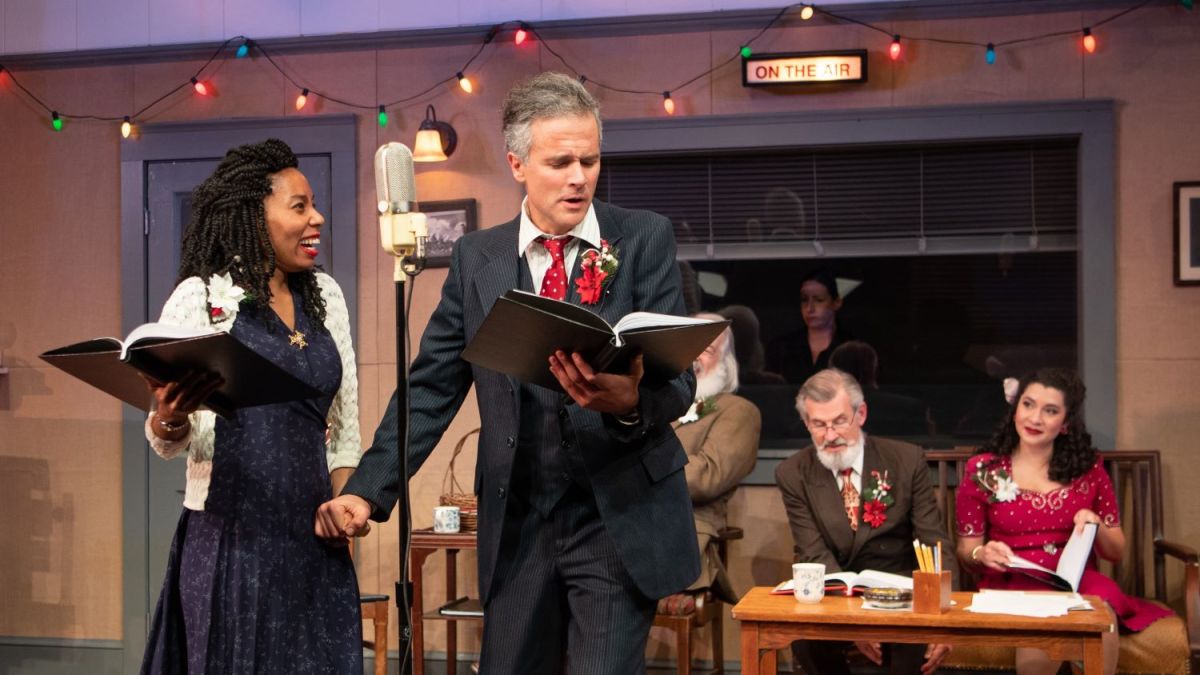 Lynsey Ford, Tony Estrella. Background: Richard Noble, Helena Tafuri in It's A Wonderful Life: A Live Radio Play (2021 production)