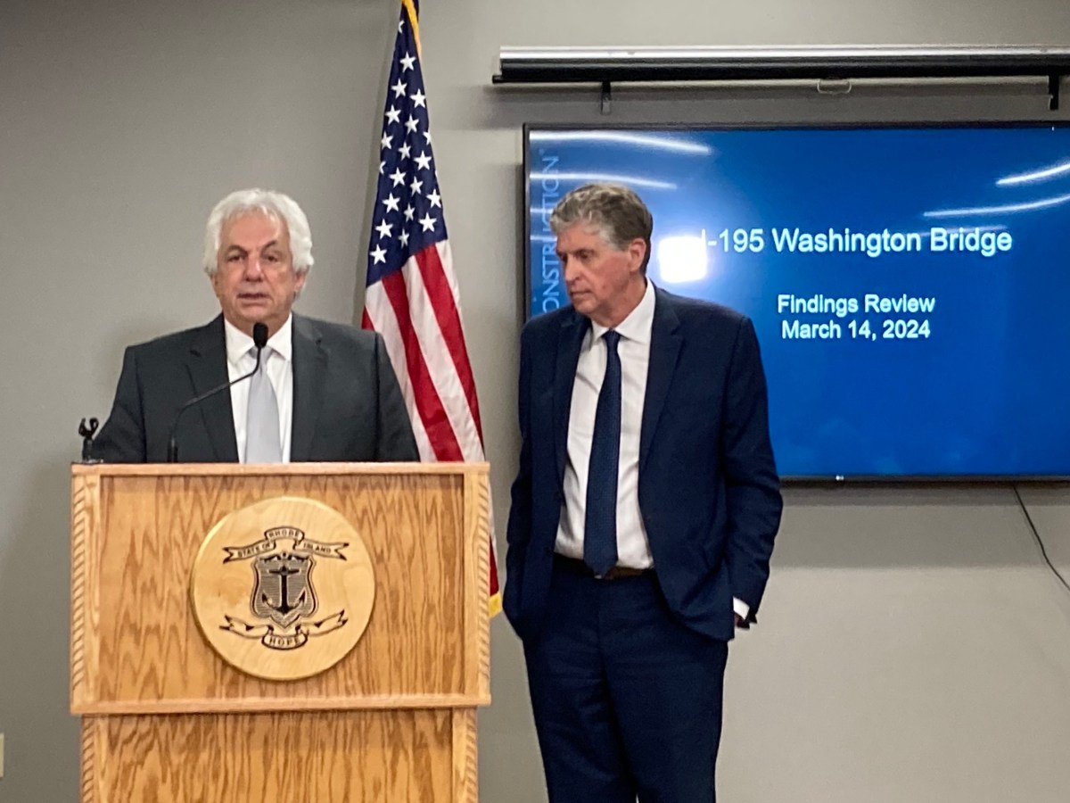 Peter Alviti and Dan McKee at a podium