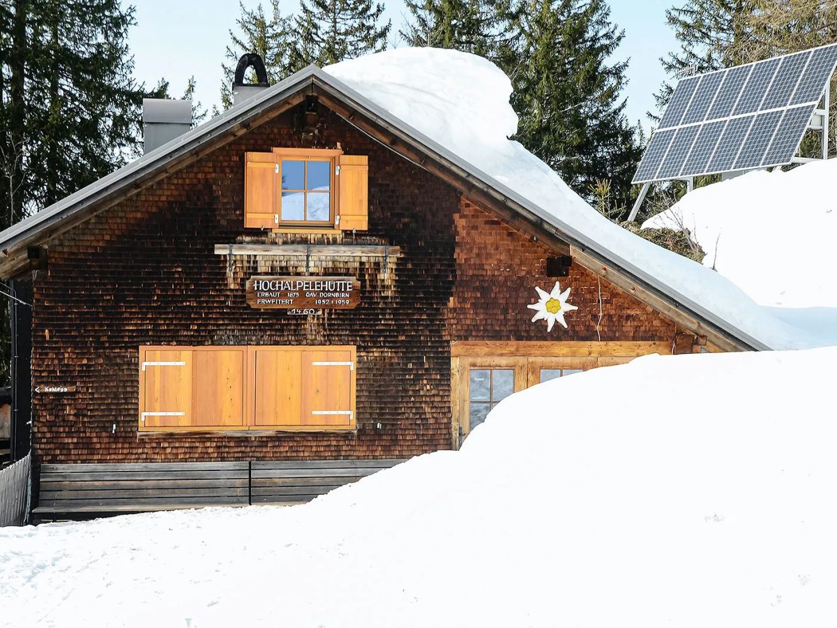Snow-covered solar roof